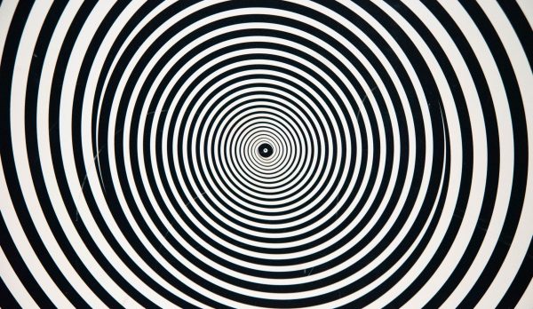 Hypnotic black and white concentric circles
